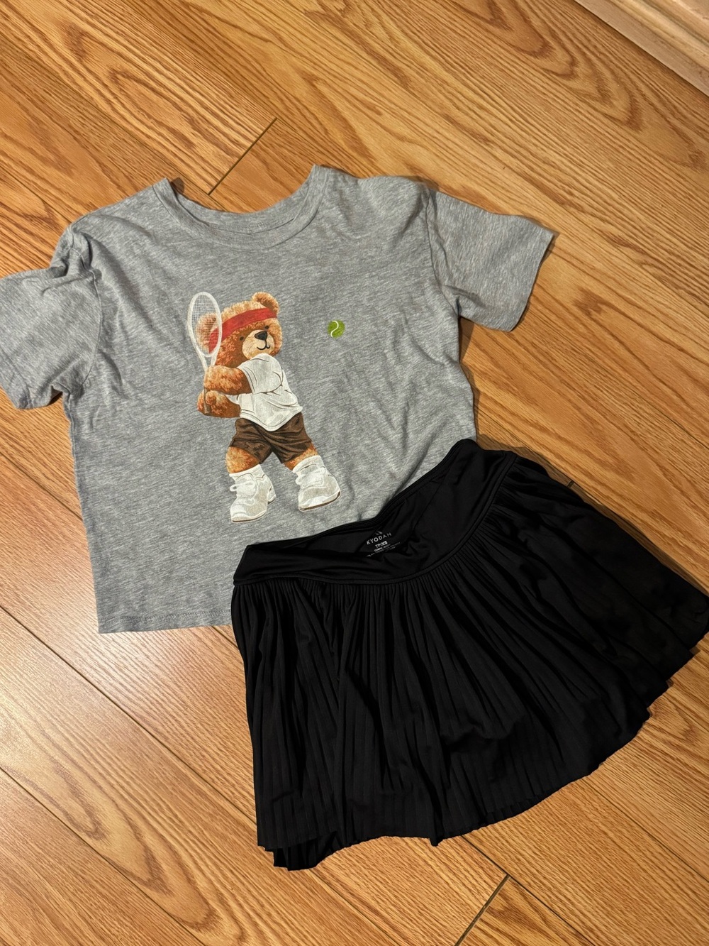 Women’s/Girls’ Skort/T Outfit